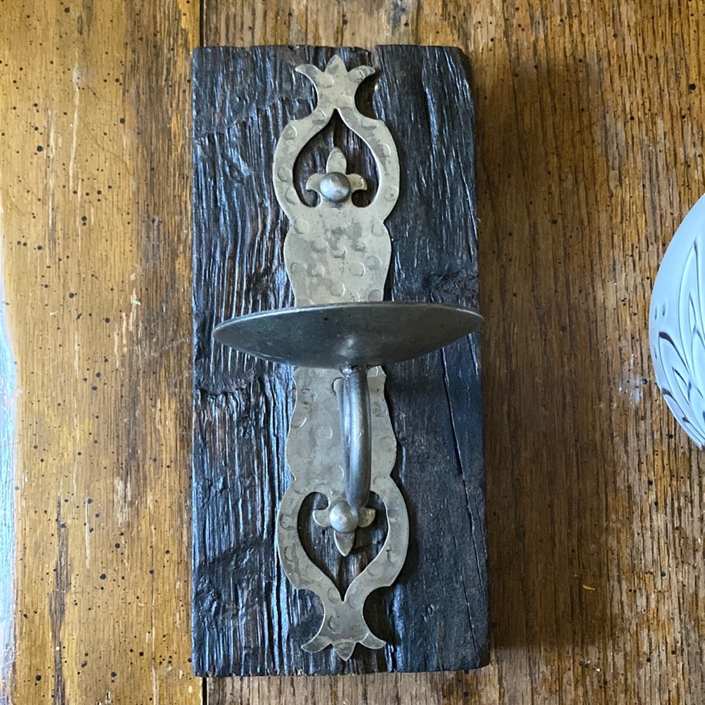 Medieval style wall sconce